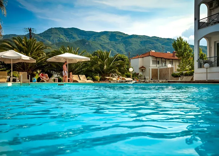 Stavros Beach Hotel