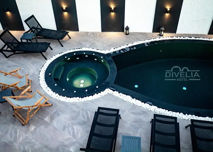 Divelia Hotel Περίσσα