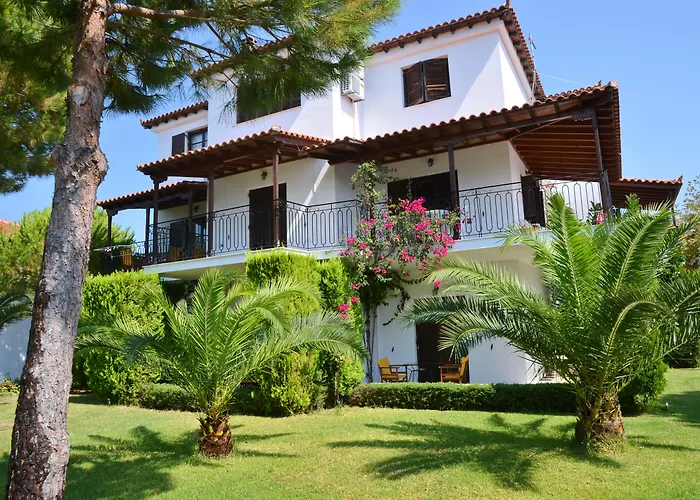 Villa POLYTIMI