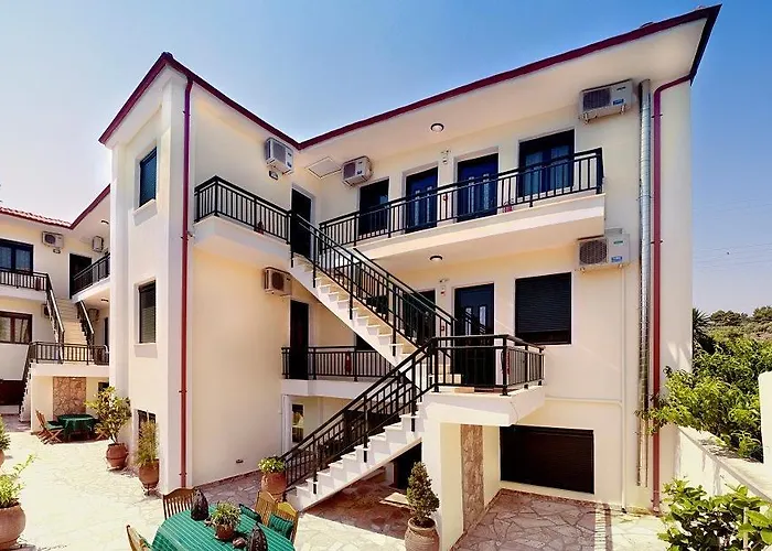 Avra Apartments