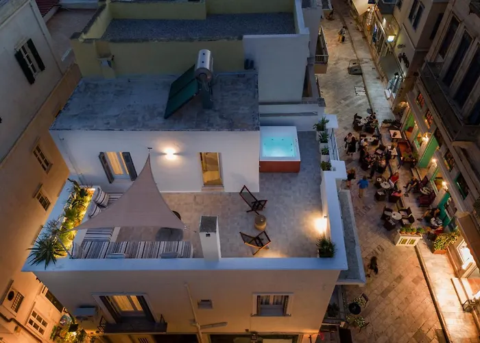 Nomadic Cozy Rooms Ερμούπολη