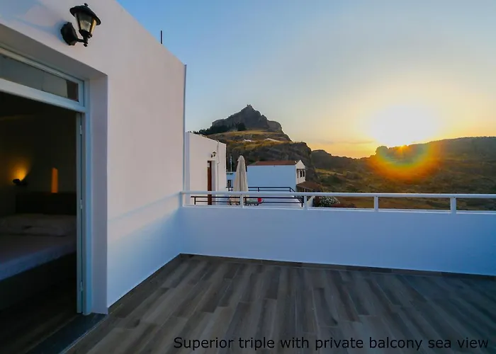 St. Paul'S Bay View Suites