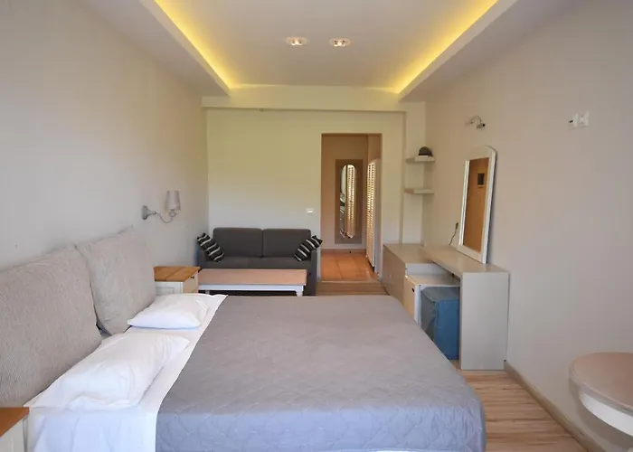 Callisto Beach Hotel Liapades