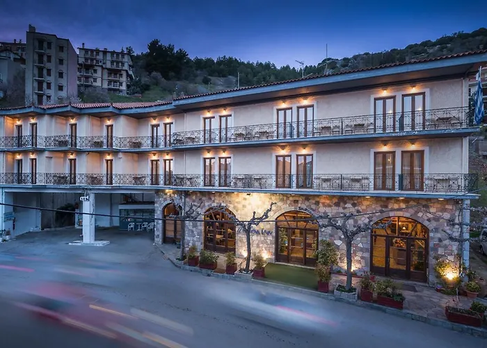 Arahova Inn