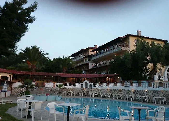 Kassandra Bay