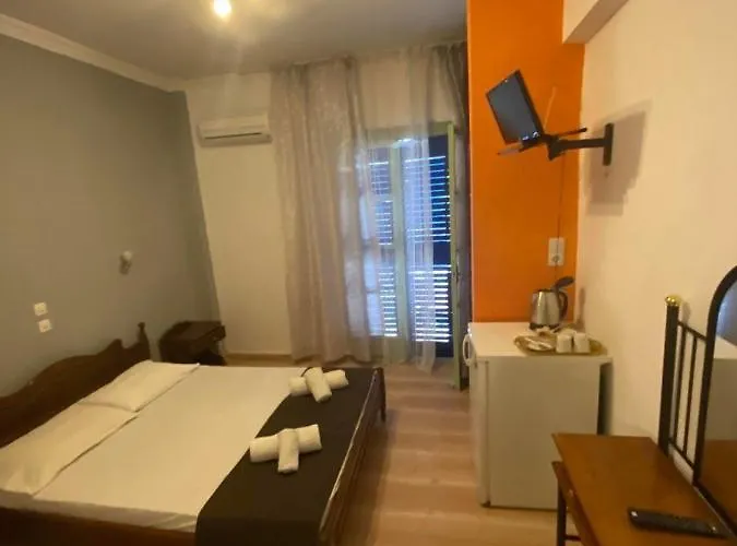 Angela - Zoi Rooms Σκιάθος Πόλη