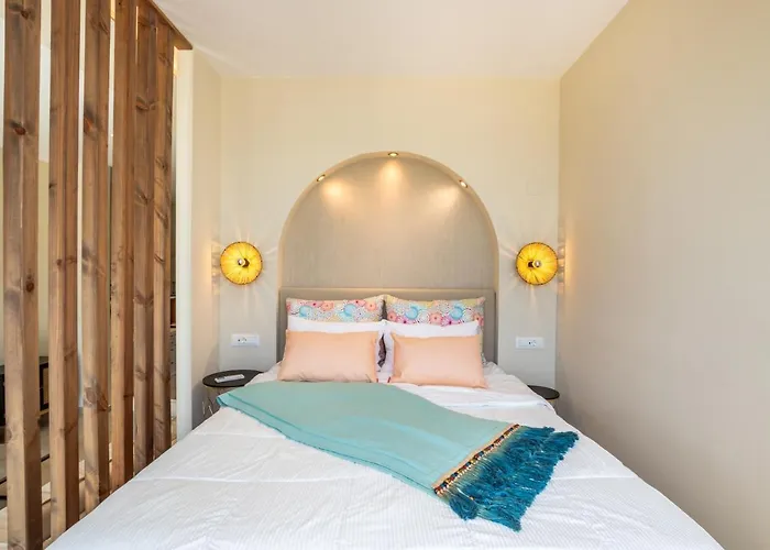 Euphoria Suites Lakki 