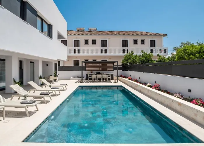 Savvas & Maria Palace