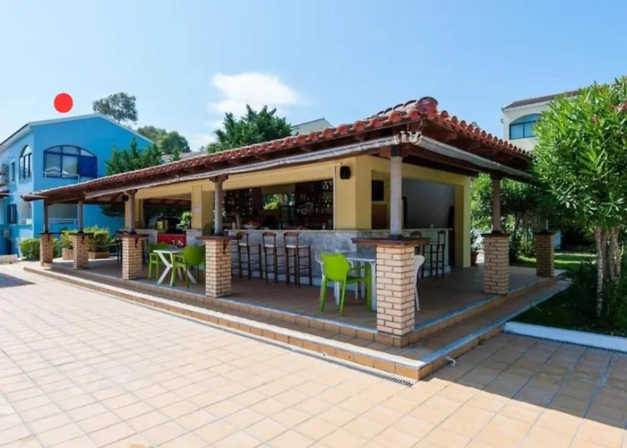 Blue Haven Beach Loft Apartment Danilia