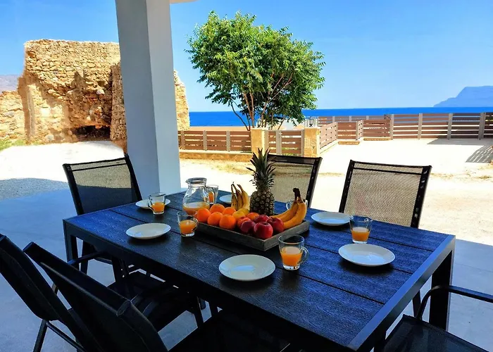 Blue Horizon Apartment