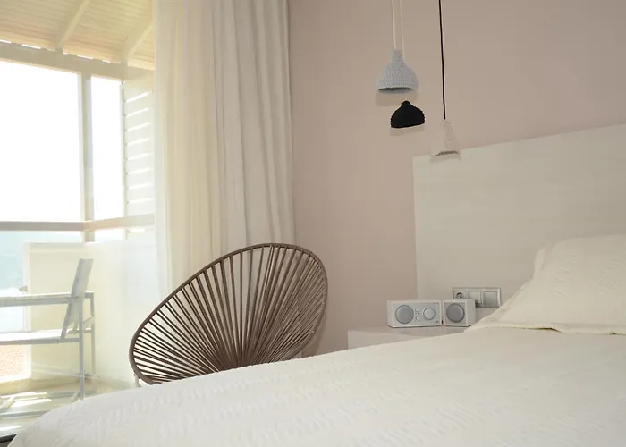 Ino Hotel & Suites Kalámion