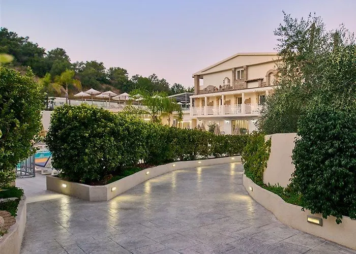 Mavrikos Hotel