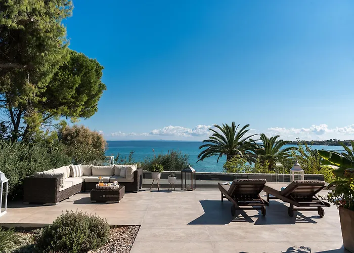 Calypso Suites & Villas