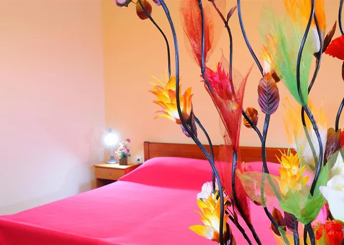 Nikos 2 Studios & Apartments