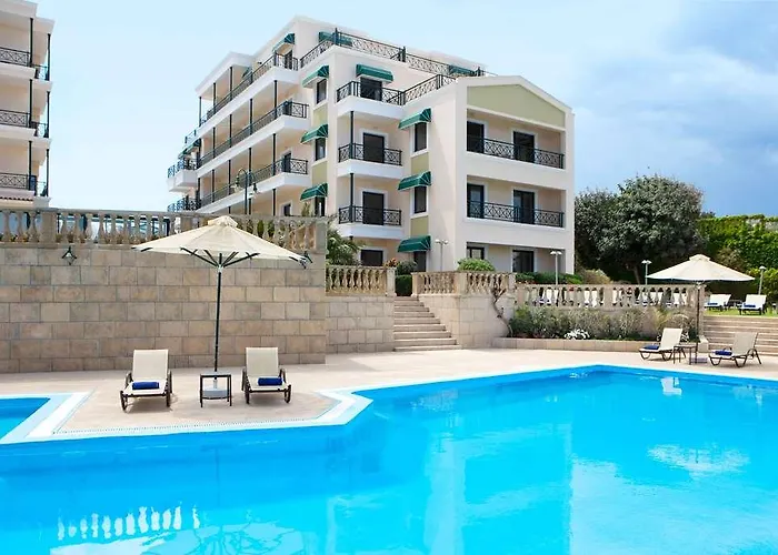 Ramada By Wyndham, Athens Club Attica Riviera