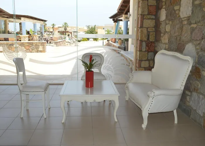Natura Park Village Hotel & Spa Psalidi 