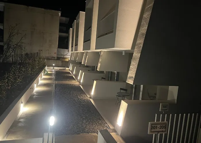 Γειτονιά Της Γνώσης Luxury s