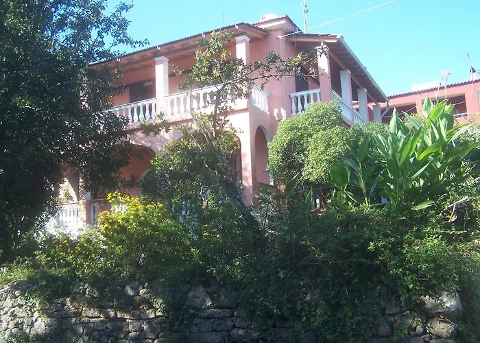 Iren Holiday Apartment