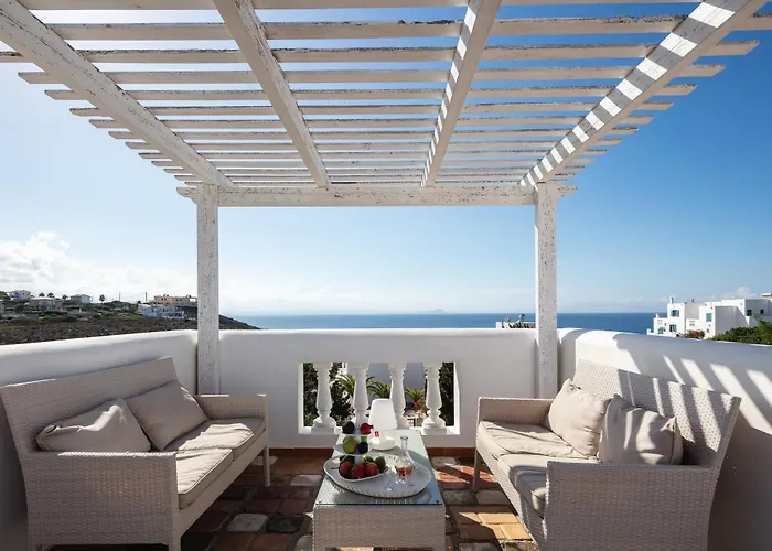 Villa Aliki ,Aegean Sea Breeze 750M From The Beach!
