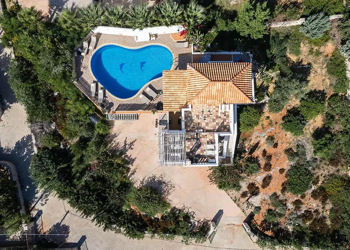 Villa Aliki ,Aegean Sea Breeze 750M From The Beach!
