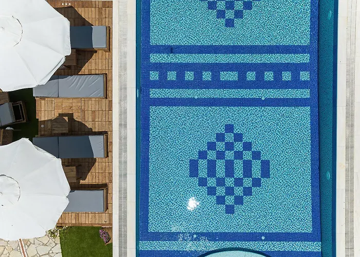 Almira Hotel Arkoudi