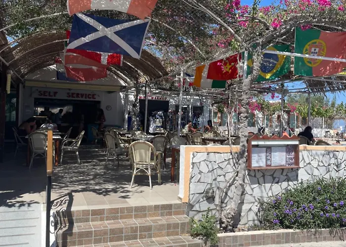 Santorini Camping&Hostel