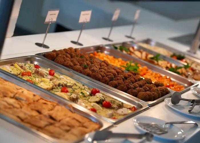 Bitzaro Grande Hotel & Suites Kalamaki 