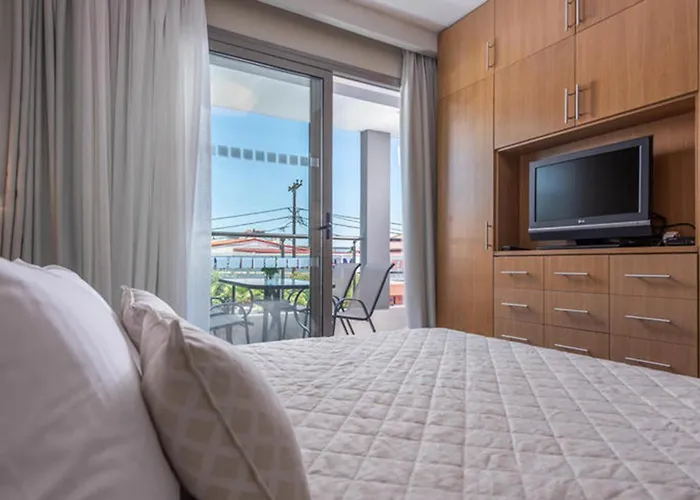 Dionysos Hotel & Suites Ханіоті