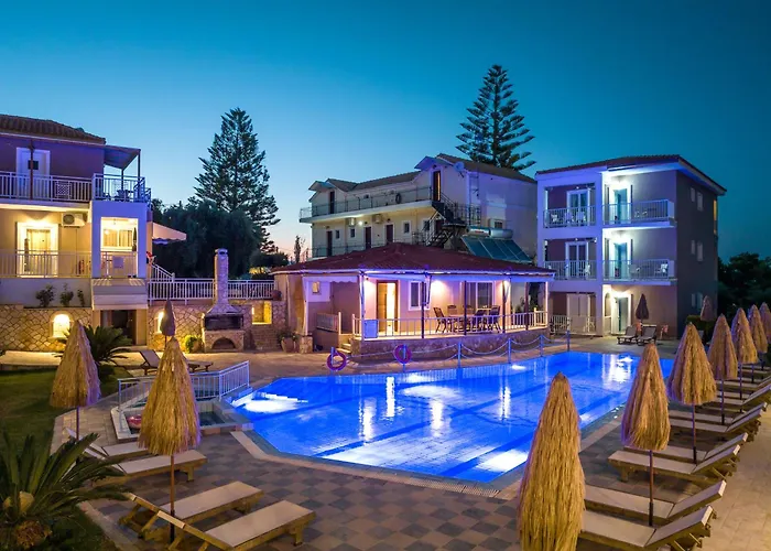 Amoudi Studios Apartments Hotel