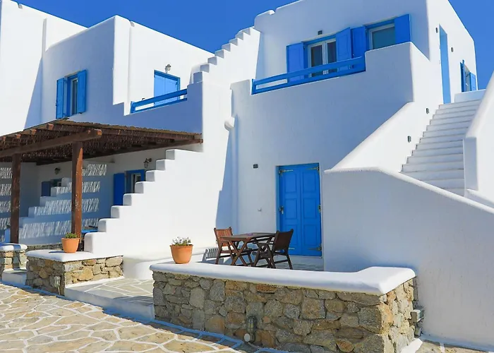 Maganos Apartments Paraga 