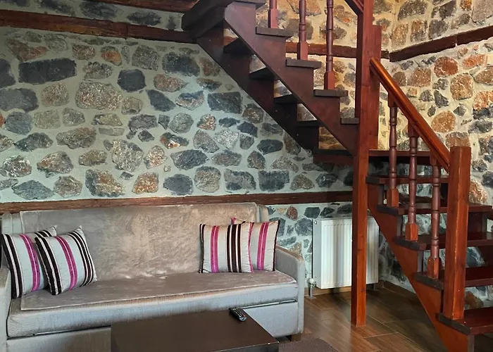 Gioras Hotel Παλαιός Άγιος Αθανάσιος
