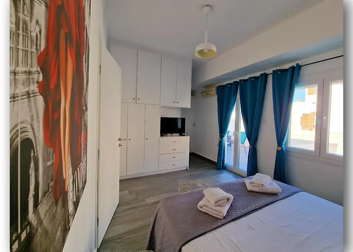 Welcome Home Syros Port Apartment
