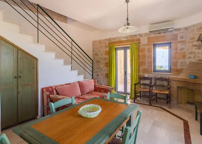 Maniatiko Village Stoupa