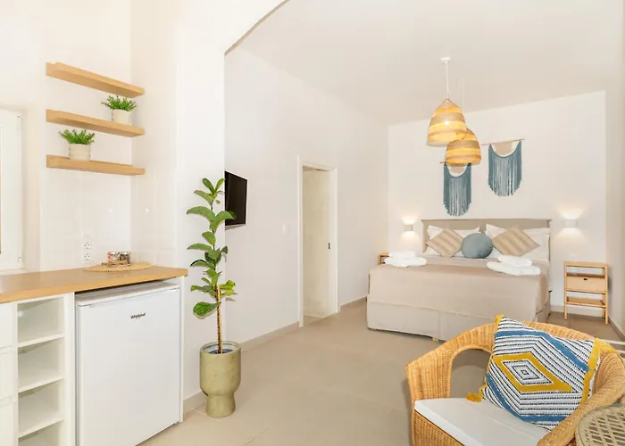 Camara Residence