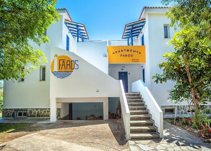 Xenios Faros Apartments Посіді