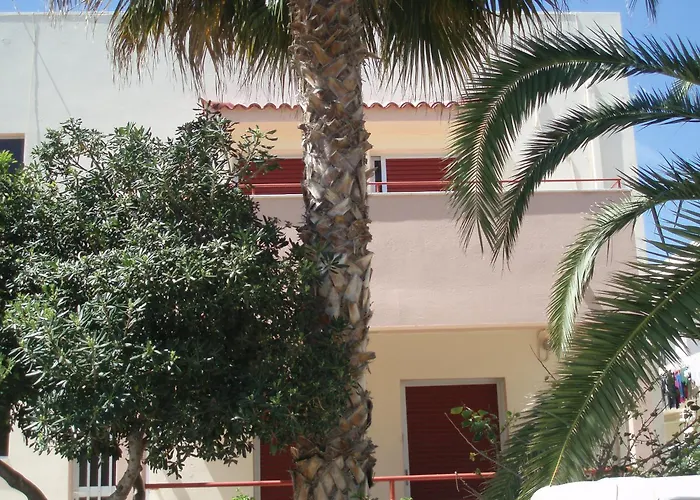 Zouboulia Apartments