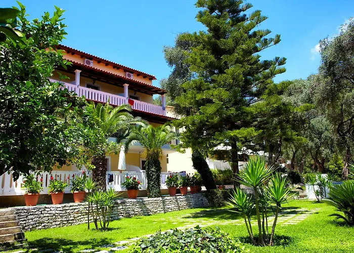 Magda'S Hotel Apartments Parga