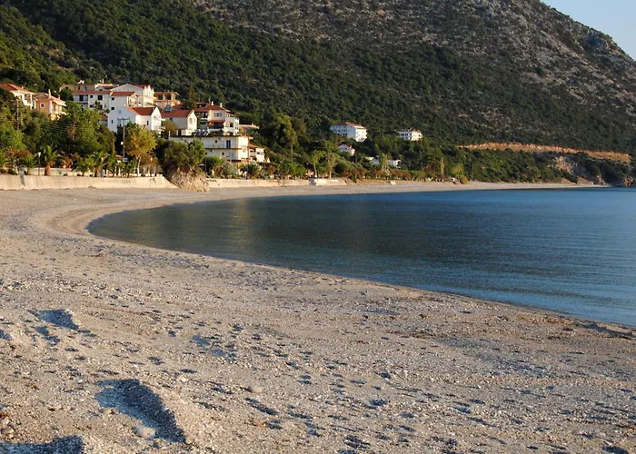 Filoxenia Hotel & Apartments Poros 