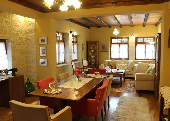 Traditional Guesthouse Marousio