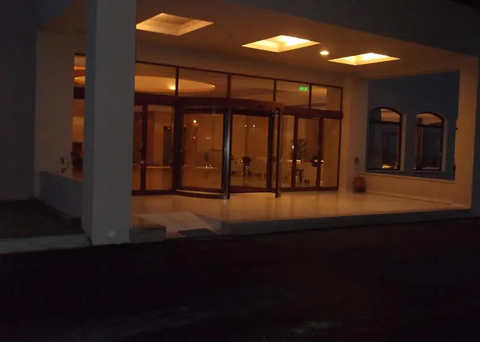 Siris Hotel
