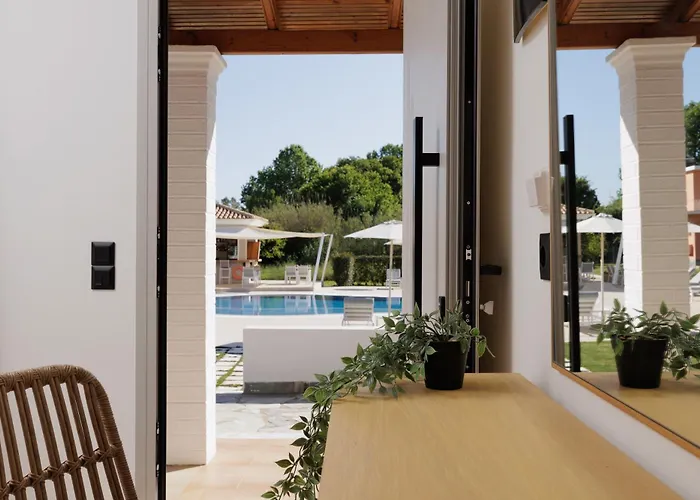 Santos Apartments & Studios Dassia 