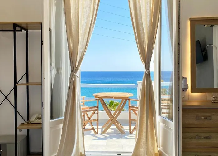 Agnadi Syros Beachfront Studios & Rooms