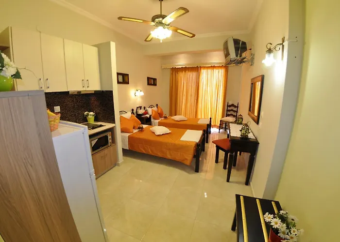 Mazis Apartments