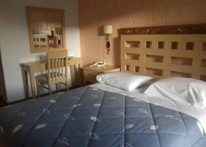 Andros Holiday Hotel Gavrio