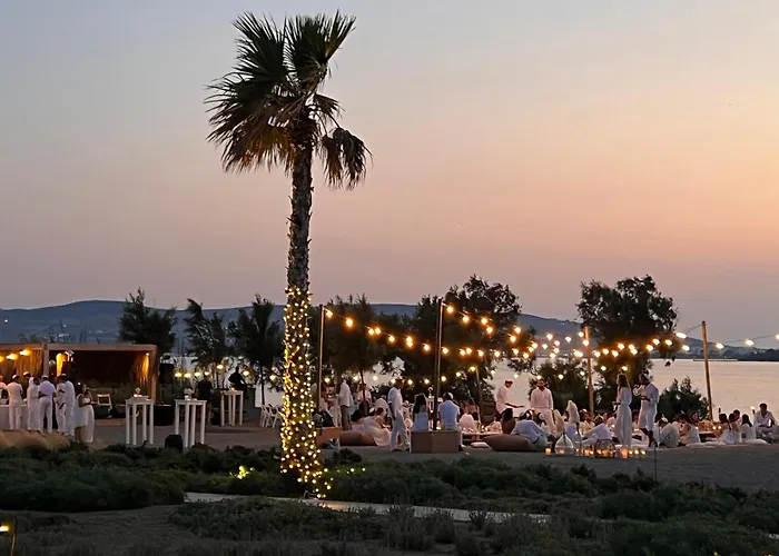Seesoo Paros Beachfront Luxury Hideaway (Adults Only)
