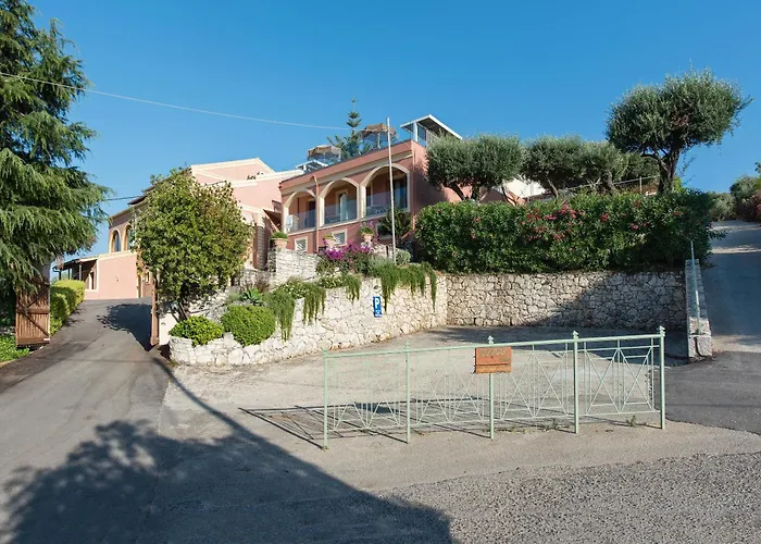 Hill Lofos Hotel