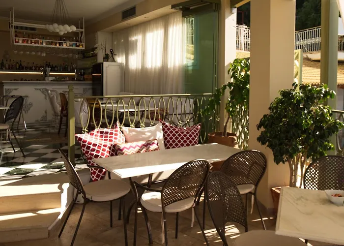 Irida Parga Aparthotel