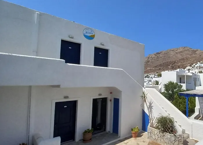 Naias Hotel Livadi 
