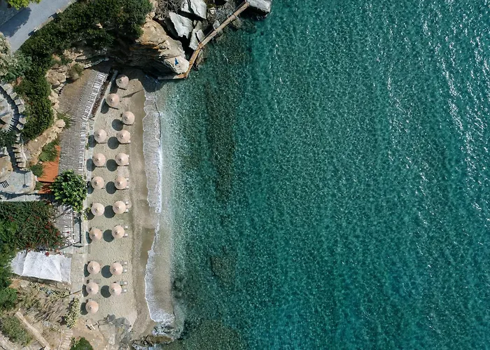 Aneroussa Beach Hotel Batsi
