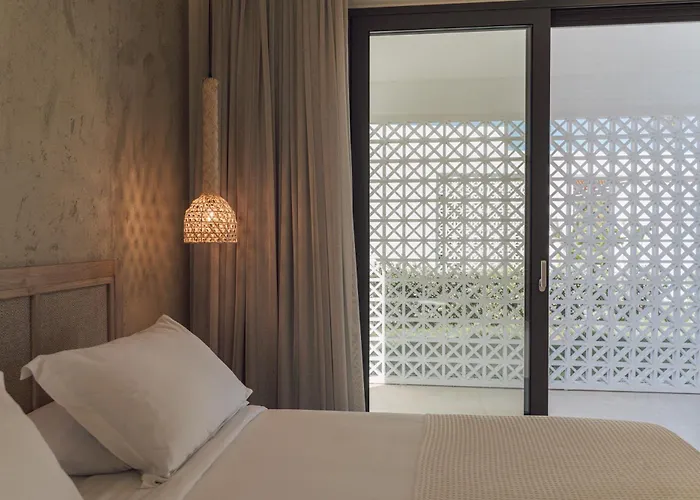 Taf Beach Villas With Tesla